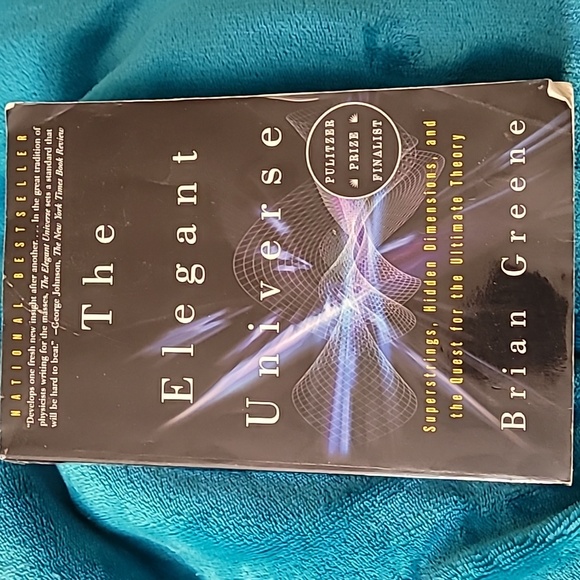 Elegant Universe superstrings hidden dimensions & quest for the ultimate theory - Picture 1 of 8
